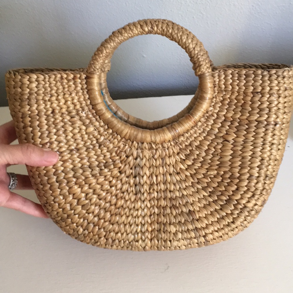 Raffia straw small bag